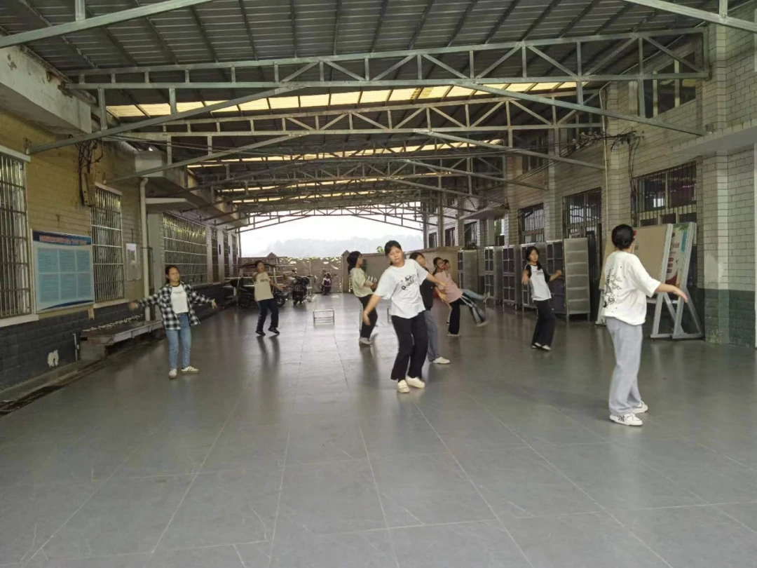 篮球教练如何制定总决赛的长期发展计划_0